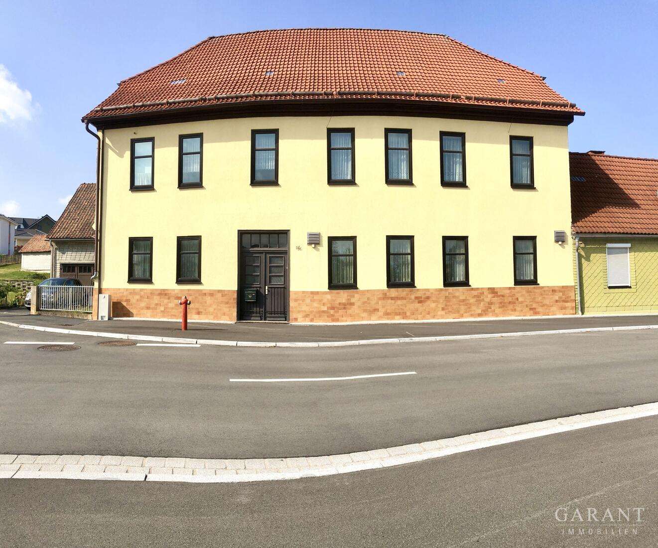 Vielseitiges und großzügiges Wohn- und Geschäftshaus mit Nebengebäuden!, Hildburghausen Kreis – Bild 2