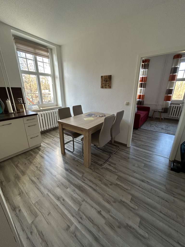 Immobilie in Stechlin - 2-Zimmer Eigentumswohnung und Ferienimmobile umgeben von zauberhafter Natur und Seen - Bild 3