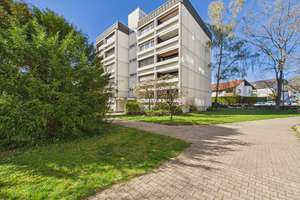 Gelegenheit! Ruhige, helle 3 Zi. Whg, Aufzug, Loggia, TG-Stellplatz, moderner Grundriss, barrierearm – Die vollständige Adresse der Immobilie erhältst du vom Anbieter., 70619 Sillenbuch (Ortsteil), Stuttgart – Vorschaubild 7