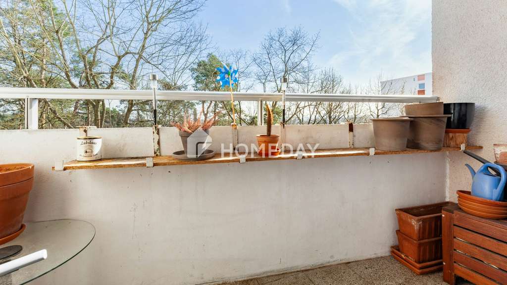 Immobilie in Spardorf - Attraktive 1,5-Zimmer-Wohnung in der 5. Etage mit Loggia und Aufzug - Bild 1