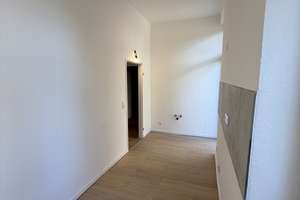 Nähe TH -Köln - Helle 2-Zimmer-Wohnung mit Balkon & neu saniertem Bad in Köln – 41 m² – Die vollständige Adresse der Immobilie erhältst du vom Anbieter., 51105 Humboldt/Gremberg, Köln – Vorschaubild 8