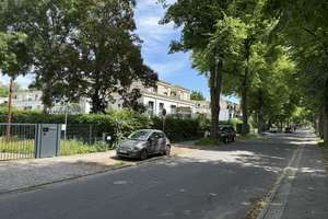 Charmantes Architektenhaus in Berlin-Lichterfelde mit 47m2 großer Tageslicht-Hobbyfläche im UG!! – Die vollständige Adresse der Immobilie erhältst du vom Anbieter., 12205 Lichterfelde, Berlin – Vorschaubild 40