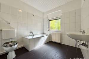 Charmante Erdgeschosswohnung mit großer Terrasse und Garage in Dortmund-Lütgendortmund – 44379 Lütgendortmund (Ortsteil), Dortmund – Vorschaubild 14