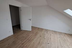 bezugsfertige 3-Raumwohnung in der Innenstadt, 5. Etage mit Aufzug – Die vollständige Adresse der Immobilie erhältst du vom Anbieter., 9113 Schloßchemnitz, Chemnitz – Vorschaubild 11