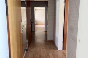 3-Zi.-ETW mit Südwestbalkon, Garage mit eigenem Tor, 3 Abstellräume - frei – Die vollständige Adresse der Immobilie erhältst du vom Anbieter., 70374 Sommerrain, Stuttgart – Vorschaubild 5