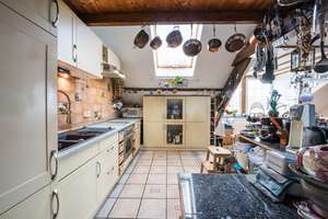 Gepflegtes Stadthaus in Top-Lage – Die vollständige Adresse der Immobilie erhältst du vom Anbieter., 52070 Adalbertsteinweg, Aachen – Vorschaubild 27