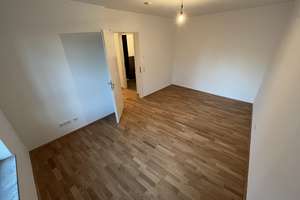 Exklusive 2-Zimmer-Wohnung am Park mit Einbauküche, TG (E-Lade) und Loggia – Subbelrather Straße 436, 50825 Ehrenfeld (Ortsteil), Köln – Vorschaubild 14
