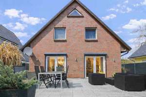Exklusives Einfamilienhaus mit gehobenem Wohnkomfort  – Die vollständige Adresse der Immobilie erhältst du vom Anbieter., 22119 Horn, Hamburg – Vorschaubild 1
