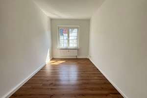 Gemütliche Kaßbergwohnung mit Balkon und Einbauküche – Erich-Mühsam-Straße 17, 9112 Kaßberg, Chemnitz – Vorschaubild 12