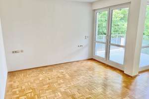 3-Zimmer Wohnung mit 2 Balkonen! Frei ab 12-2027! TG Stellplatz! Direkt an der Elbe! – Die vollständige Adresse der Immobilie erhältst du vom Anbieter., 1259 Kleinzschachwitz, Dresden – Vorschaubild 9