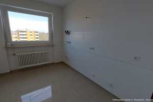 Schöne 3 Zimmerwohnung mit Balkon zu verkaufen – Wiesbaden – Vorschaubild 10