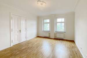 Traumhafte Altbauwohnung mit Balkon im TOP ZUSTAND! Aufzug vorhanden, bezugsfrei! – Seegefelder Straße 57, 13583 Spandau (Ortsteil), Berlin – Vorschaubild 8