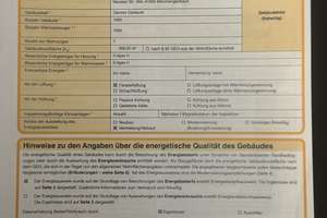 3.Fam.Haus mit jeweils 3Zi.Küche,Diele Bad und separates WC mit großen Balkonen und 30qm Terrasse.
 – Neusser Straße 394, 41065 Lürrip, Mönchengladbach – Vorschaubild 15