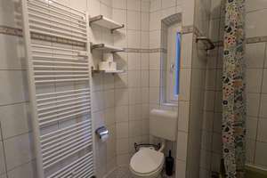 Helle 2-Zimmer Wohnung im 1. OG in Düsseldorf-Flingern Nord – Die vollständige Adresse der Immobilie erhältst du vom Anbieter., 40235 Flingern Nord, Düsseldorf – Vorschaubild 2