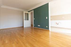 Bezugsfreie 3-Zimmer-Wohnung in City-Lage | Balkon | Parkett | Tageslichtbad | Wanne & Dusche – Die vollständige Adresse der Immobilie erhältst du vom Anbieter., 4105 Zentrum-Nordwest, Leipzig – Vorschaubild 3