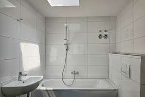 Frisch saniert: Dachgeschosswohnung mit Südwest-Balkon – Sankt-Michael-Straße 5, 39112 Sudenburg, Magdeburg – Vorschaubild 8
