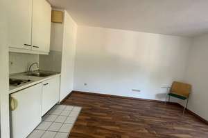 Stilvolle 1-Zimmer-Wohnung mit EBK in Düsseldorf - Nähe Universität - mit Tiefgaragen-Stellplatz – Kölner Landstraße 119, 40591 Wersten, Düsseldorf – Vorschaubild 3