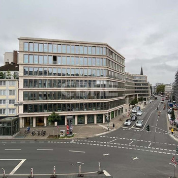 Beeindruckende Bürofläche im Loft-Style mit Dachterrasse | Provisionsfrei