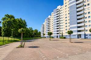 Attraktive ETW mit Balkon und Aussicht über Braunschweig – Die vollständige Adresse der Immobilie erhältst du vom Anbieter., 38116 Lehndorf-Watenbüttel, Braunschweig – Vorschaubild 4