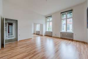 3-Zimmer-Wohnung mit 3,60 m hohen Decken und viel Gestaltungspotenzial im Bayerischen Viertel – Die vollständige Adresse der Immobilie erhältst du vom Anbieter., 10777 Wilmersdorf, Berlin – Vorschaubild 9