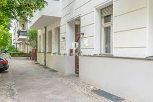 KENSINGTON - Diskret -
Eigentumswohnung in begehrter Lage seitlich vom Ku'damm und ruhig gelegen! – Die vollständige Adresse der Immobilie erhältst du vom Anbieter., 10711 Halensee, Berlin – Vorschaubild 2