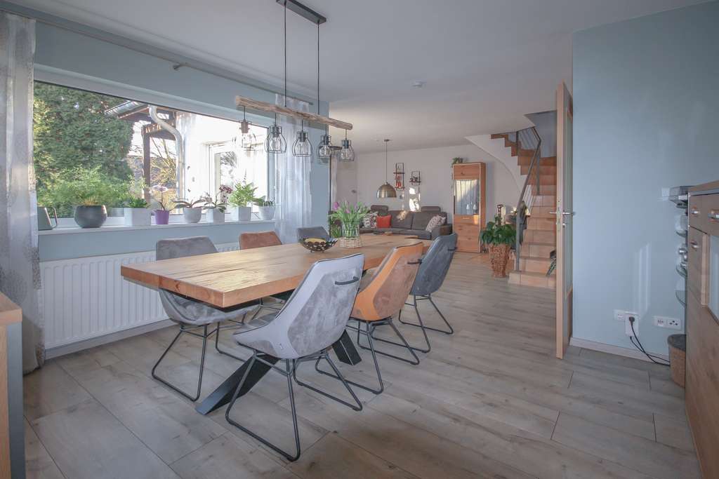 Immobilie in Grasberg - Grasberg - Großzügiges Einfamilienhaus mit Einliegerwohnung in Bestlage - Bild 4