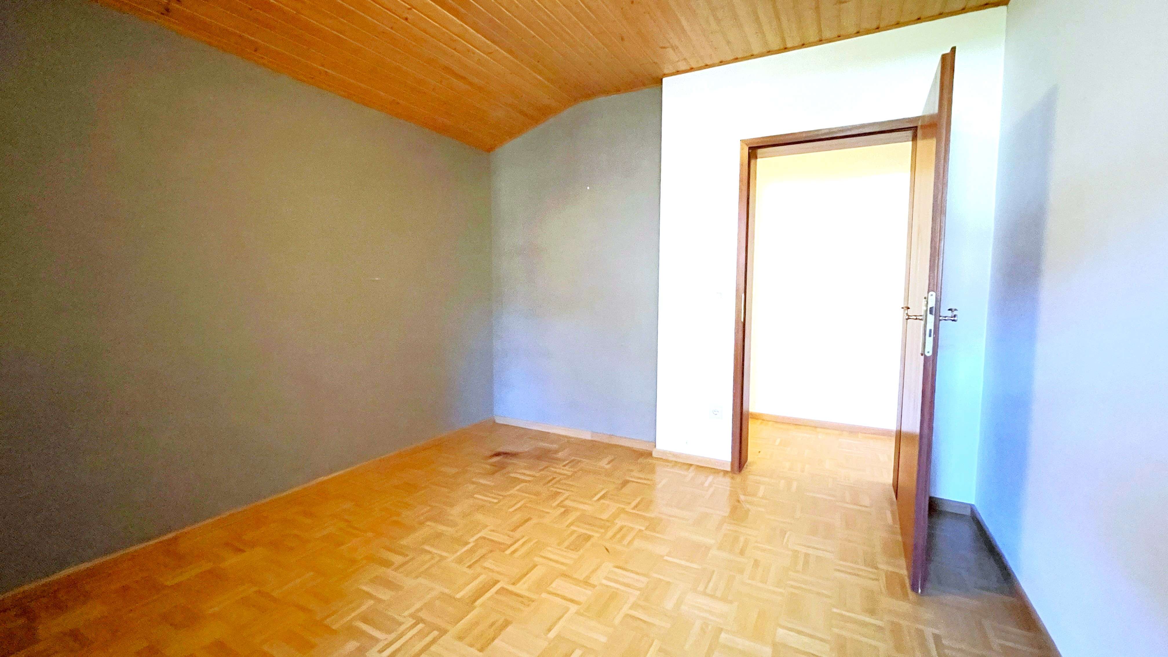 Immobilie in Lenggries - Großzügige Landhaus-Doppelhaushälfte in sehr guter und ruhiger Lage von Lenggries - Bild 15