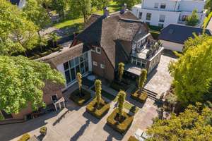 Reetgedeckte Fabrikantenvilla am Krefelder Stadtwald – ein Anwesen von absoluter Seltenheit! – Die vollständige Adresse der Immobilie erhältst du vom Anbieter., 47800 Bockum, Krefeld – Vorschaubild 49