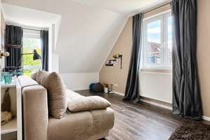 Wunderschönes Haus - zentral und ruhig – Die vollständige Adresse der Immobilie erhältst du vom Anbieter., 22393 Sasel, Hamburg – Vorschaubild 12