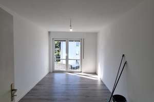3-Zimmer-Wohnung mit Balkon und Blick ins Grüne in Stuttgart – Gundelsheimer Straße 18, 70437 Rot, Stuttgart – Vorschaubild 3