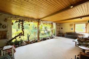 Besonderer Bungalow in Hanglage mit traumhaftem Garten in Kreuzau-Üdingen! – Die vollständige Adresse der Immobilie erhältst du vom Anbieter., 52372 Kreuzau – Vorschaubild 3