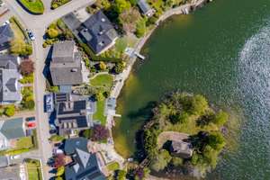 Wohnen direkt am See in Hude – Exklusives Anwesen mit privatem Wasserzugang – Die vollständige Adresse der Immobilie erhältst du vom Anbieter., 27798 Hude (Oldenburg) – Vorschaubild 23