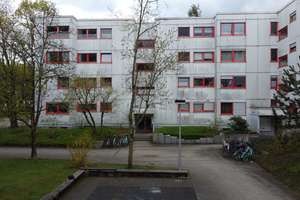 Geräumige 5 - Zimmer Wohnung in Großhadern mit Balkon und viel Platz! – Die vollständige Adresse der Immobilie erhältst du vom Anbieter., 81375 Neuhadern, München – Vorschaubild 1