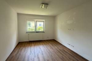 2-Zimmer Wohnung in Stuttgart-Zuffenhausen – Roßfelder Straße 3, 70435 Zuffenhausen-Mönchsberg, Stuttgart – Vorschaubild 4