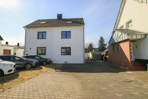 Saniert und in Citynähe – Neuss (Rhein-Kreis) – Vorschaubild 1