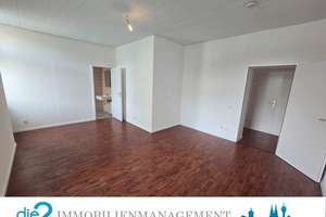 Helle 2,5 Zimmer Erdgeschosswohnung zu vermieten!