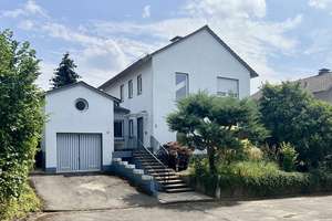 Eigentumswohnung mit Garage und großem Garten – Die vollständige Adresse der Immobilie erhältst du vom Anbieter., 32760 Detmold – Vorschaubild 4