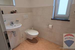 Modernes Haus mit 2 Wohnungen zur Selbstnutzung oder Anlage – Die vollständige Adresse der Immobilie erhältst du vom Anbieter., 85053 Südost, Ingolstadt – Vorschaubild 17