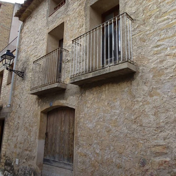 Haus zum Verkauf in Paüls, 162 m², Erdgeschoss mit Ausbaumöglichkeit zur Garage oder zum Keller, Obe