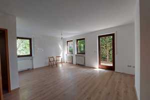 Frisch sanierte 2-Zimmerwohnung mit EBK in Würzburg/Lengfeld – Würzburg – Vorschaubild 1