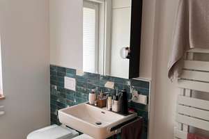 Loftartige 3-Zimmer-Wohnung mit offenem Wohn-/Essbereich und Einbauküche und Empore – Die vollständige Adresse der Immobilie erhältst du vom Anbieter., 50933 Müngersdorf, Köln – Vorschaubild 15