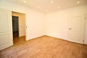 ** Frisch saniertes Einfamilienhaus in Worms – modern & bezugsfertig ** – Die vollständige Adresse der Immobilie erhältst du vom Anbieter., 67547 Stadtzentrum, Worms – Vorschaubild 10
