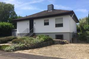 Einfamilienhaus mit traumhaften Garten – Die vollständige Adresse der Immobilie erhältst du vom Anbieter., 64354 Reinheim – Vorschaubild 1