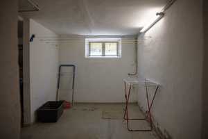 *PRAKTISCHer Grundriss_Tageslichtbad_Balkon_AR_familiäres Flair_VIEL GRÜN_HANSEVIERTEL – Geschwister-Scholl-Straße 17, 99085 Erfurt – Vorschaubild 33