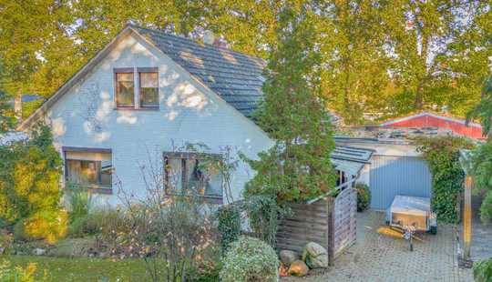 Bild von Verstecktes Potenzial im Grünen: Charmantes Einfamilienhaus am Rande des Stadtkerns von Friedeburg!