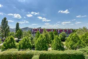 +++ Fernblick & Sonnenuntergang - hell & sonnig - 2 Balkone & 2 Bäder - inkl. EBK - TG optional +++ – Mahatma-Gandhi-Straße 9, 70376 Burgholzhof, Stuttgart – Vorschaubild 5
