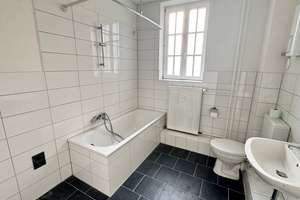 ACHTUNG SOMMERAKTION ! Renoviertes Appartement frei in Duisburg- Hüttenheim ! Provisionsfrei ! – Rosenbergstraße 2, 47259 Hüttenheim, Duisburg – Vorschaubild 9