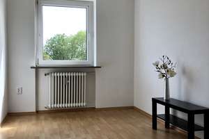 RESERVIERT Im begehrten Herrenbachviertel:  provisionsfrei 4-Zimmer-Wohnung mit Balkon – Herrenbachstraße 25c, 86161 Wolfram-und Herrenbachviertel, Augsburg – Vorschaubild 11