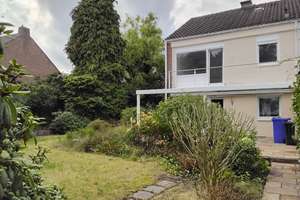 RESERVIERT!! Geräumiges Reihenendhaus mit Vollkeller und 5 Zimmern in zentrumsnaher Wohnlage – Die vollständige Adresse der Immobilie erhältst du vom Anbieter., 48599 Gronau (Westfalen) – Vorschaubild 2
