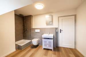 Erstbezug nach Renovierung! 2-Zimmer Wohnung in Reutlingen – Die vollständige Adresse der Immobilie erhältst du vom Anbieter., 72762 Reutlingen-Mitte, Reutlingen – Vorschaubild 8